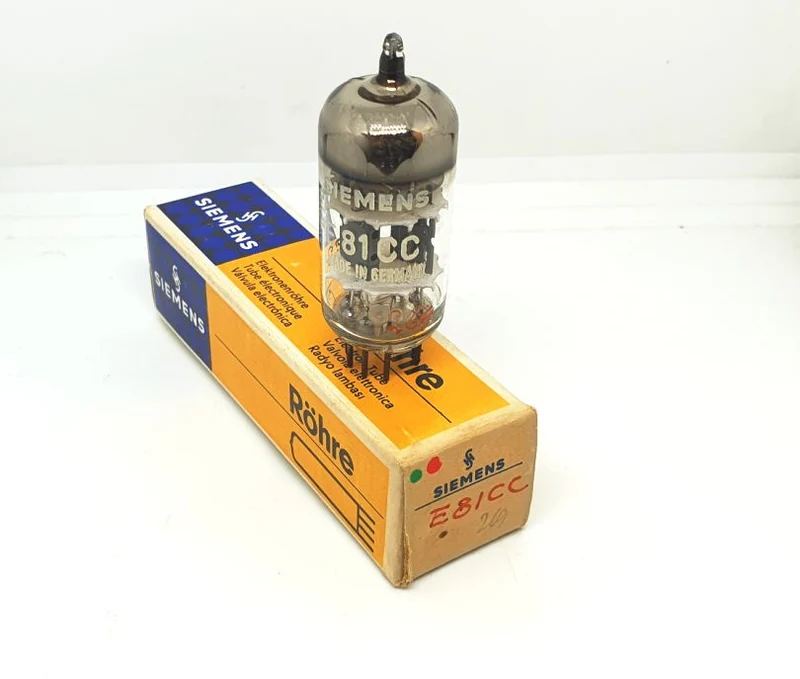 E81CC - 12AT7WC SIEMENS Germany NOS-NIB Singola (v269)
