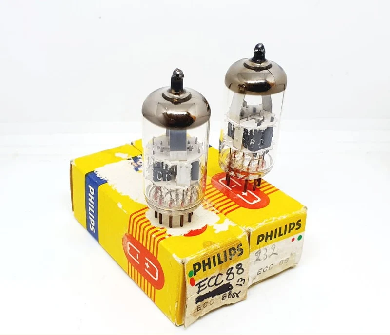 ECC88 - 6DJ8 PHILIPS NOS-NIB Coppia (v213 - v232)