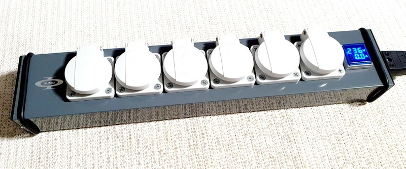 Fi Audio Slim 6 (6 prese Shuko)