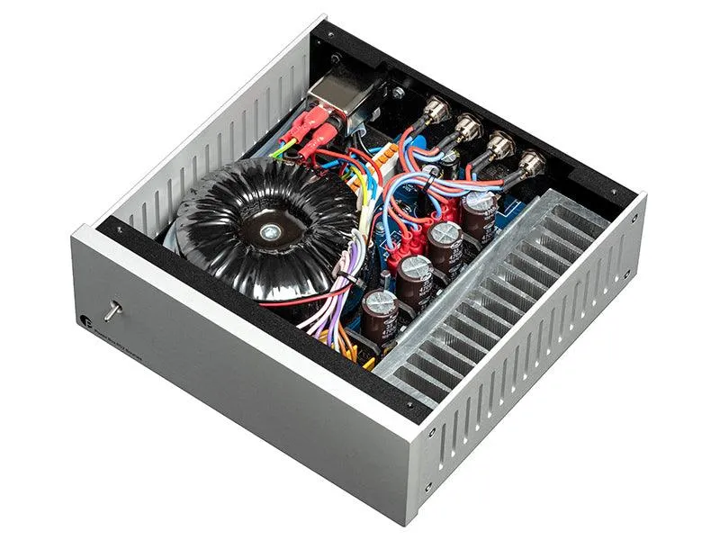 Pro-ject POWER BOX RS2 SOURCE Stadio di alimentazione lineare, dedicato a tutti i componenti delle serie RS e RS2