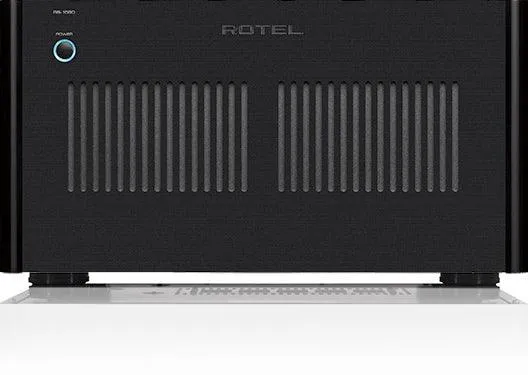 Rotel RB-1590 Finale di potenza stereo da 350+350 W RMS, classe A/B