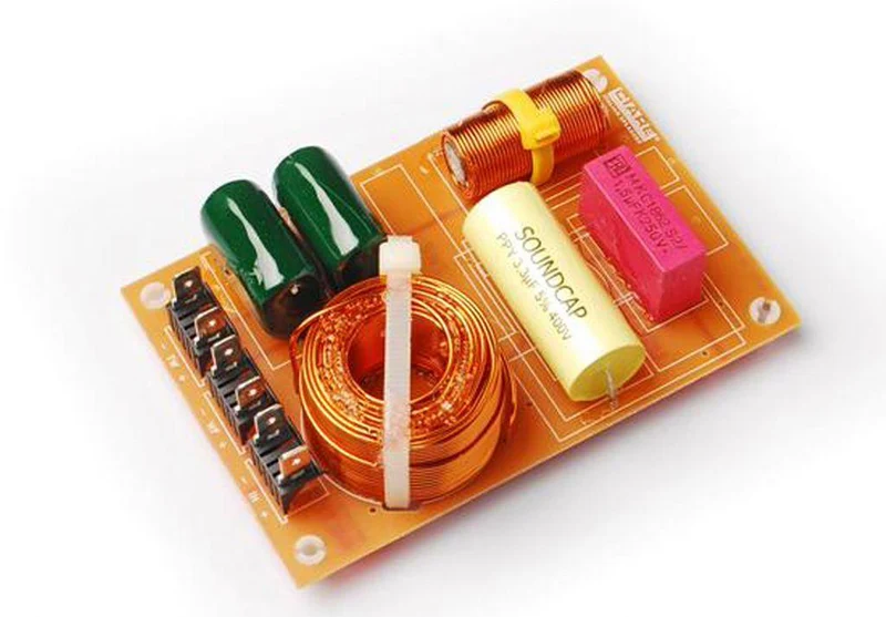 Ciare PF204 Crossover 2 vie , taglio 2kHz 4+8 Ohm 600W (COPPIA)