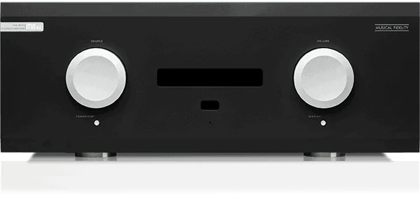 MUSICAL FIDELITY M8Xi amplificatore integrato 2x550W su 8ohm incluso di telecomando