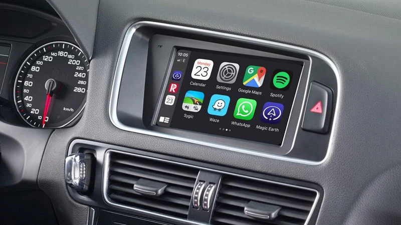Alpine X703D-Q5 autoradio 2 din per Audi Q5, mappe TomTom, Apple CarPlay e Android Auto