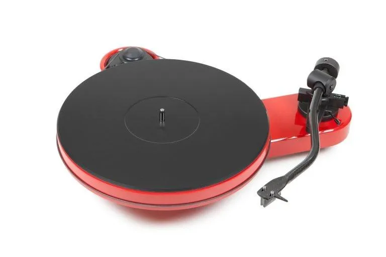 PRO-JECT RPM-3 CARBON / 2M-SILVER giradischi ROSSO con braccio a S da 10" testina 2M-SILVER