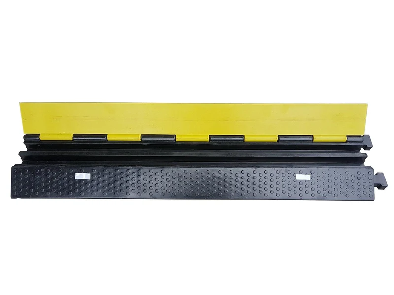 EXTREME CC241 PRO PEDANA PASSACAVO CANALINA CARRABILE DA 1 METRO 2 CANALI DA 30mm 4 RIFLETTORI CARICO 20 TONNELLATE LARGA 250x50mm