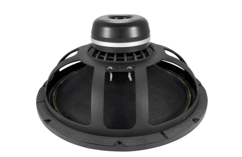 Ciare NDH18-4S subwoofer 18" dalla potenza di 2000 W e 1000 W RMS a 8 Ohm