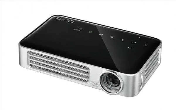 VIVITEK Qumi Q8 Videoproiettore Tascabile 3D LED DLP 1080P, 1.920x1.800, 1.000 Lumen - NERO
