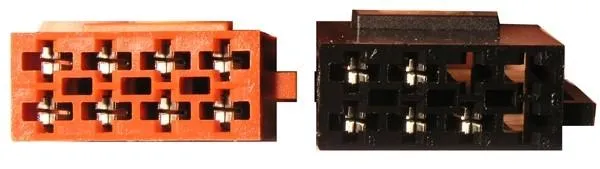 Cavo per autoradio con connettore ISO multimarca Phonocar 04620