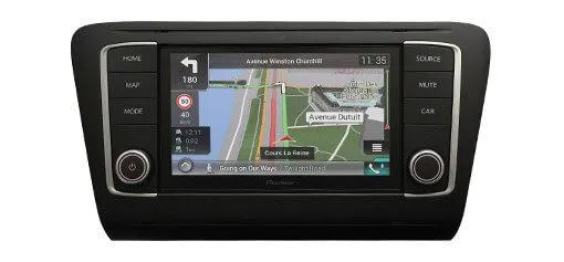 Pioneer AVIC-EVO1-OC2-MTB autoradio per Skoda Octavia 5E finitura Matte Black