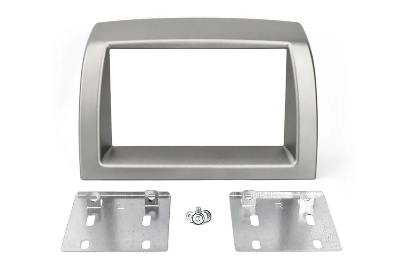 Phonocar 03555 Kit fissaggio per autoradio 2 DIN Lancia Ypsilon 03-11 colore argento