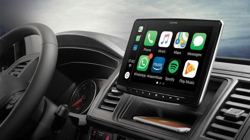 Alpine ILX-F903D autoradio 1 DIN Halo9 da 9'' con DAB+, Apple CarPlay e Android Auto