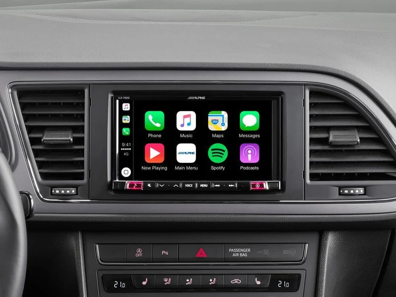Alpine iLX-702LEON Media Station 7'' per Seat Leon con Android Auto, App CarPlay e Bluetooth